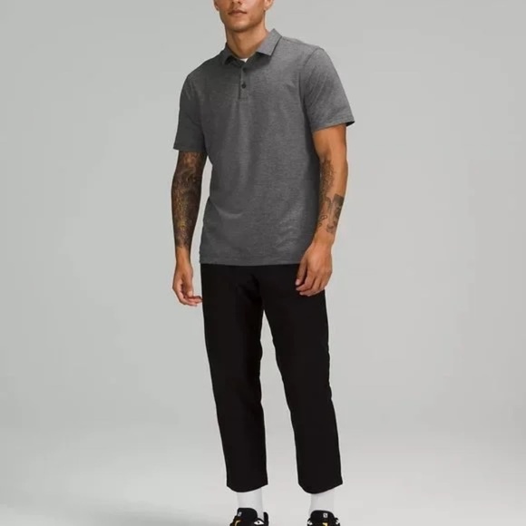 Lululemon Men's Evolution Short-Sleeve Polo Shirt, Grey 16437 - Picture 11 of 12